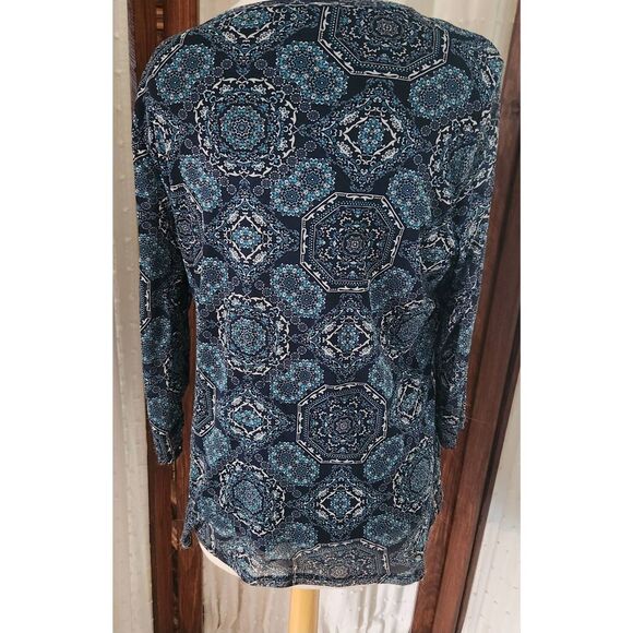 F91 Croft & Barrow blue sheer pattern lined blouse - Picture 9 of 11